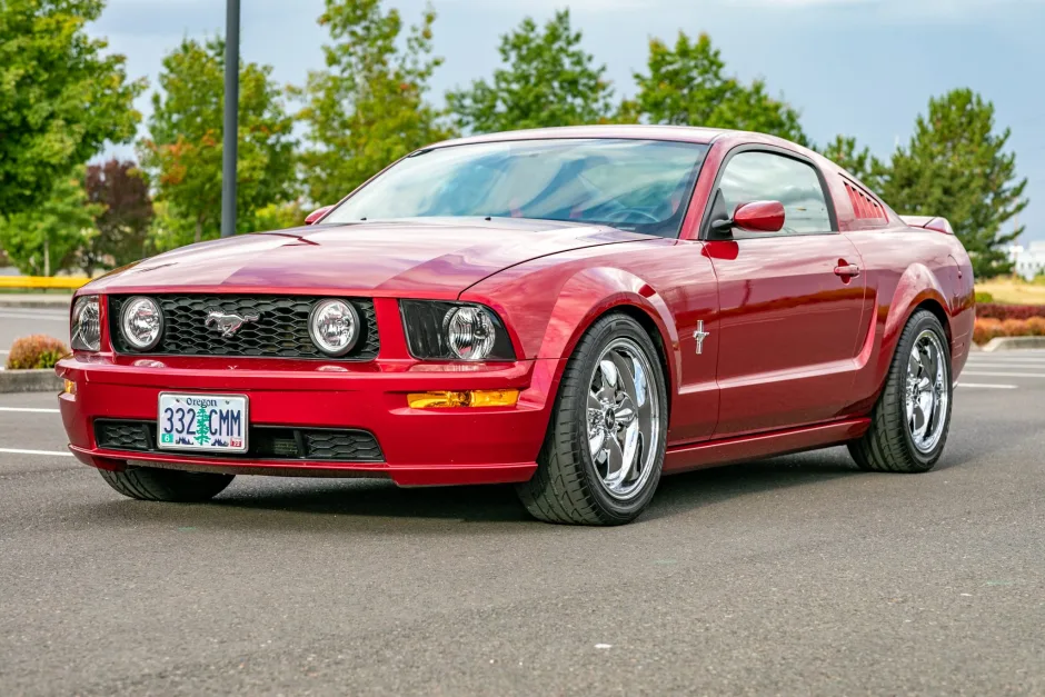 2006 Ford Mustang GT Best Cool Cars Under 10k