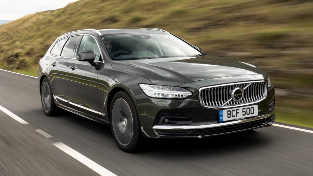Volvo V90 Best Cars For Cross-Country Road Trips